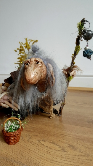 Large Mystic Troll 