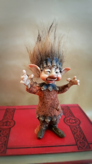 Pine Cone Pixie 'Flint'